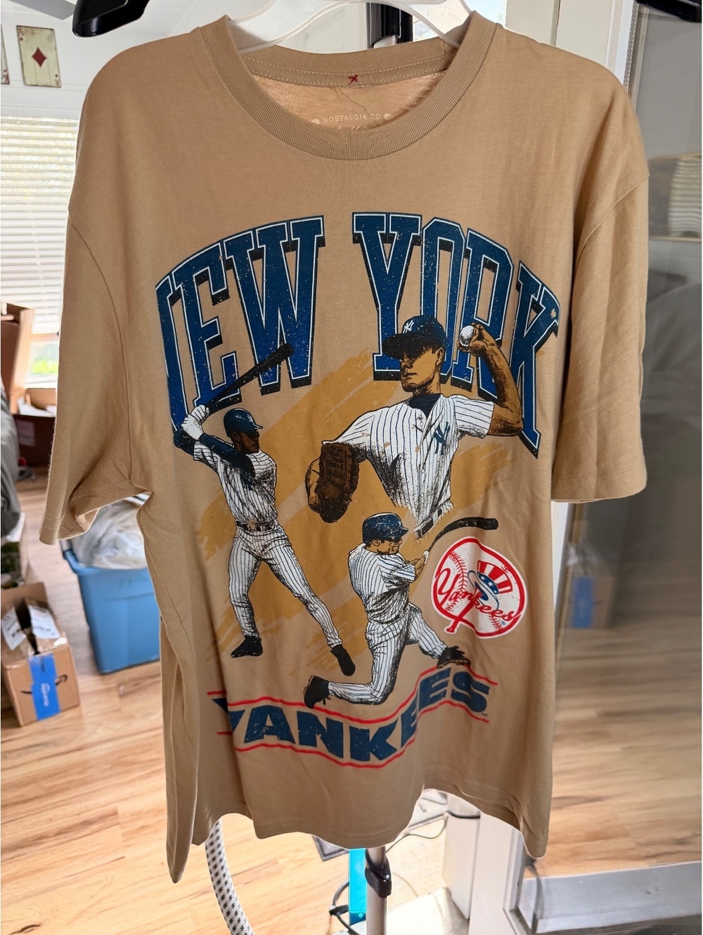 Mitchell and Ness New York Yankees Tan Graphic T Shirt Large